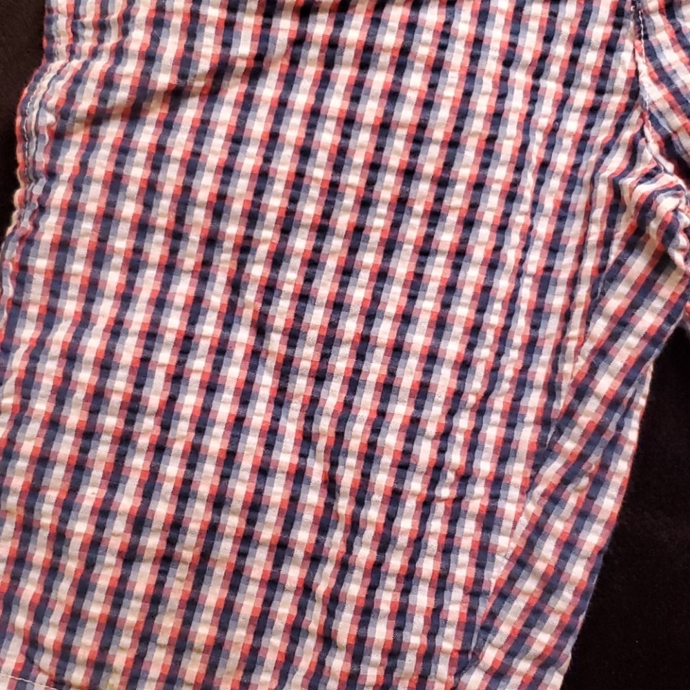 Shorts - Picture 2 of 3
